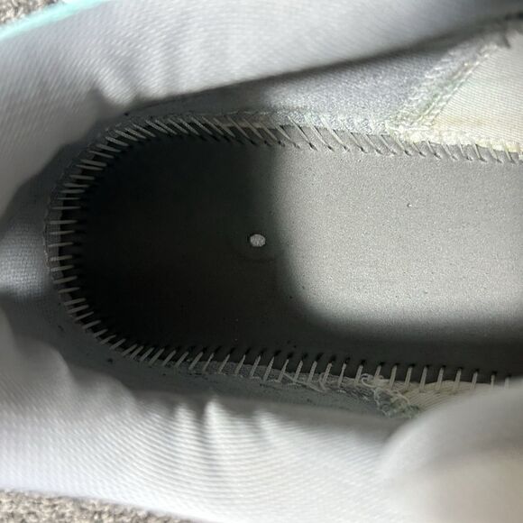 Nike Air Zooom Pegasus 38 CW7356-102 Mens Size 11 White Teal Running Shoes Used - Picture 11 of 12